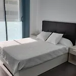 Rd Vii Luxury Mediterranean 아파트