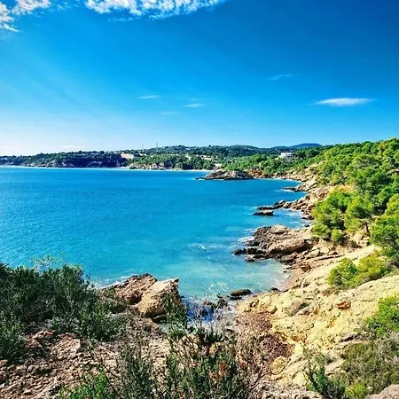 Rd Vii Luxury Mediterranean